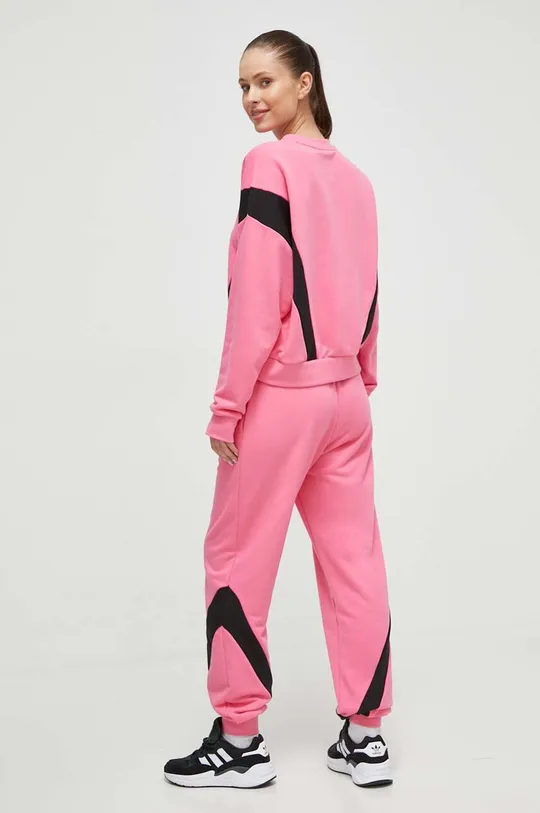 Спортивный костюм adidas розовый