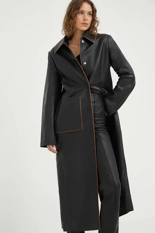 μαύρο Δερμάτινο παλτό Remain Γυναικεία