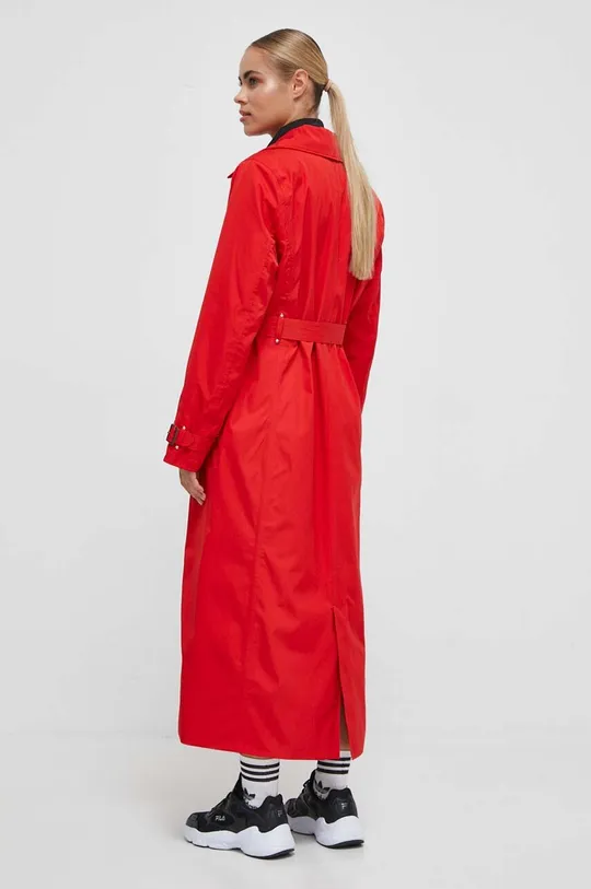 Didriksons płaszcz przeciwdeszczowy Matilde czerwony