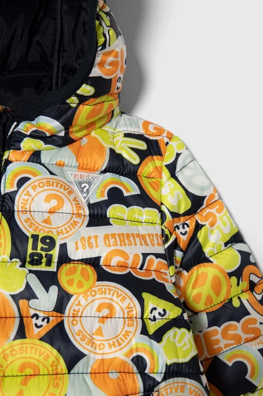 Detská bunda Guess  Základná látka: 100 % Polyester Podšívka: 100 % Acetát Výplň: 100 % Polyester
