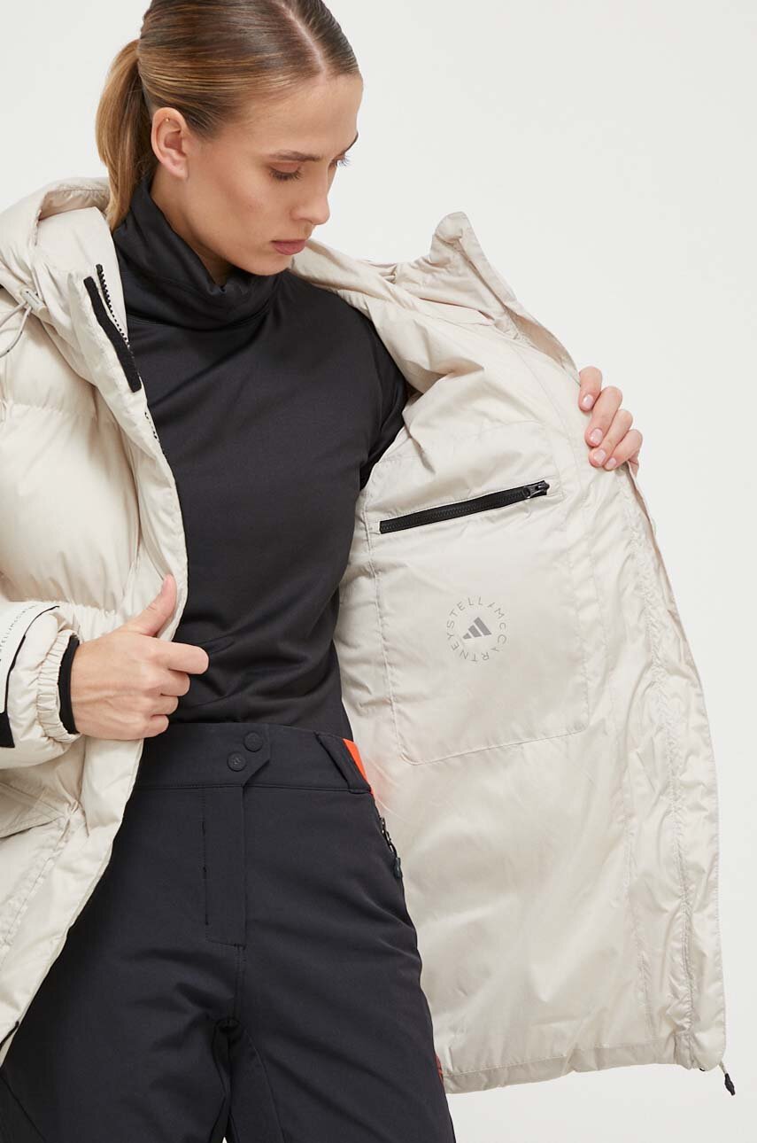 Куртка adidas by Stella McCartney жіноча колір бежевий зимова | ANSWEAR.ua
