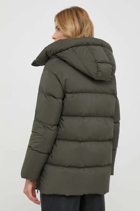 Пуховая куртка Hetrego Sloan Основной материал: 100% Полиэстер Подкладка: 100% Полиамид Наполнитель: 90% Гусиный пух, 10% Гусиные перья
