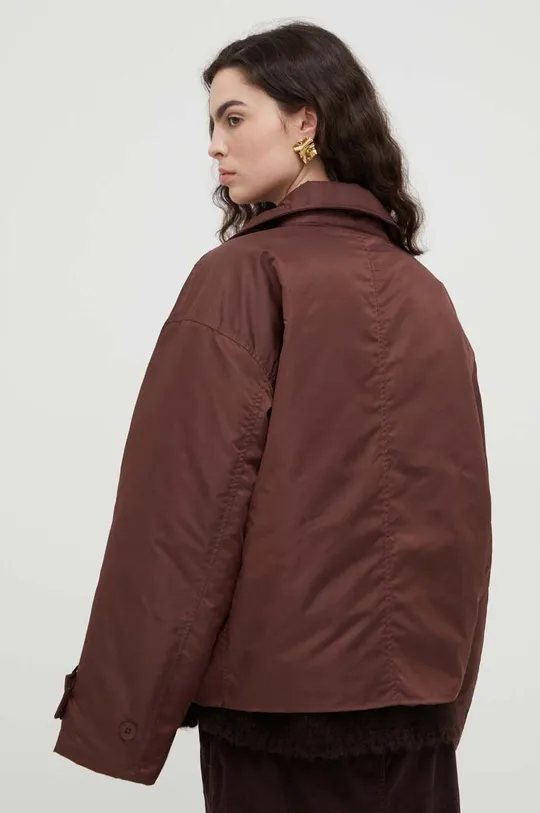 Куртка Lovechild Основной материал: 100% Полиамид Подкладка: 83% Переработанный полиэстер, 17% Полиэстер