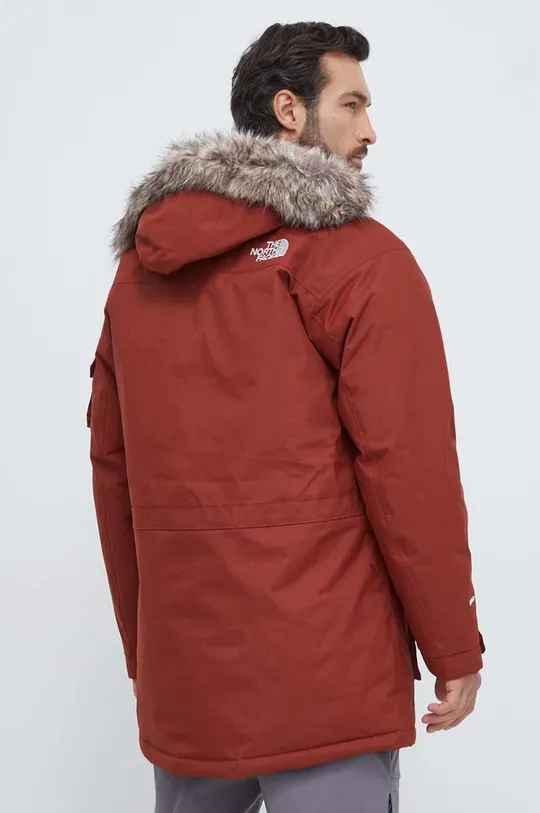 Пухова куртка The North Face Основний матеріал: 100% Нейлон Підкладка: 100% Поліестер Наповнювач: 80% Пух, 20% Пір'я Штучне хутро: 70% Акрил, 17% Поліестер, 13% Модакрил Покриття: Поліуретан