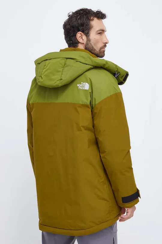 Куртка The North Face Основний матеріал: 100% Нейлон Підкладка: 100% Нейлон Наповнювач: 100% Поліестер