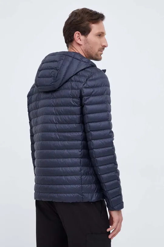 Пуховая куртка Geox Основной материал: 100% Полиэстер Подкладка: 100% Полиамид Наполнитель: 90% Пух, 10% Перья