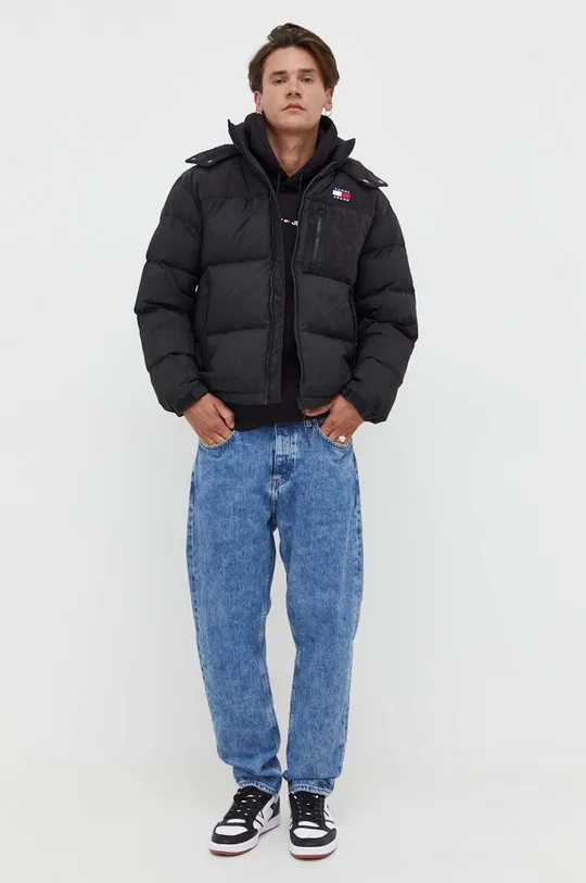 Pernata jakna Tommy Jeans crna