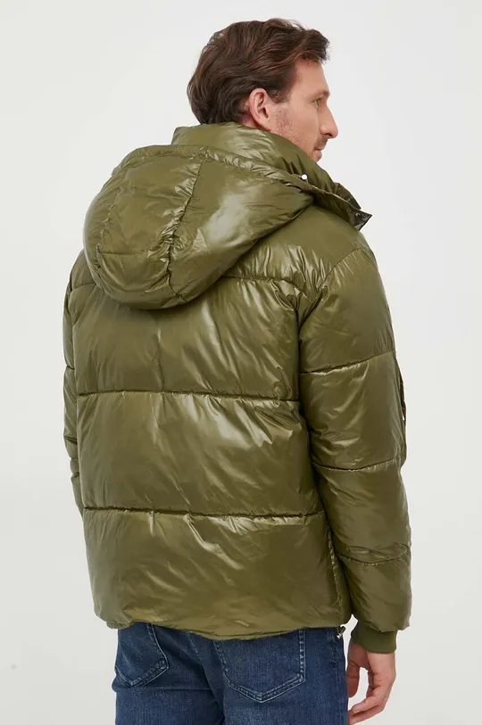 Куртка Karl Lagerfeld Основной материал: 100% Полиэстер Подкладка: 100% Полиэстер Наполнитель: 100% Переработанный полиэстер