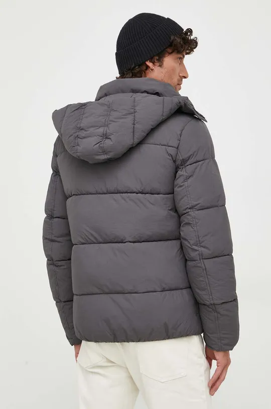 Calvin Klein rövid kabát  Jelentős anyag: 100% poliamid Bélés: 100% poliészter Kitöltés: 100% poliészter