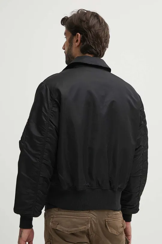 Куртка Alpha Industries CWU 45 Основной материал: 100% Нейлон Подкладка: 100% Нейлон Наполнитель: 100% Полиэстер