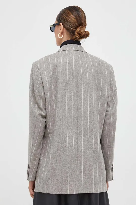 Шерстяной пиджак BOSS Основной материал: 100% Новая шерсть Подкладка: 57% Вискоза, 43% Полиэстер Подкладка кармана: 100% Хлопок
