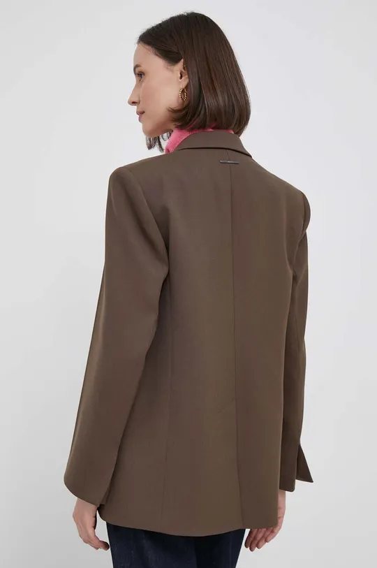 Пиджак с примесью шерсти Calvin Klein  Основной материал: 54% Полиэстер, 44% Шерсть, 2% Эластан Подкладка: 100% Вискоза