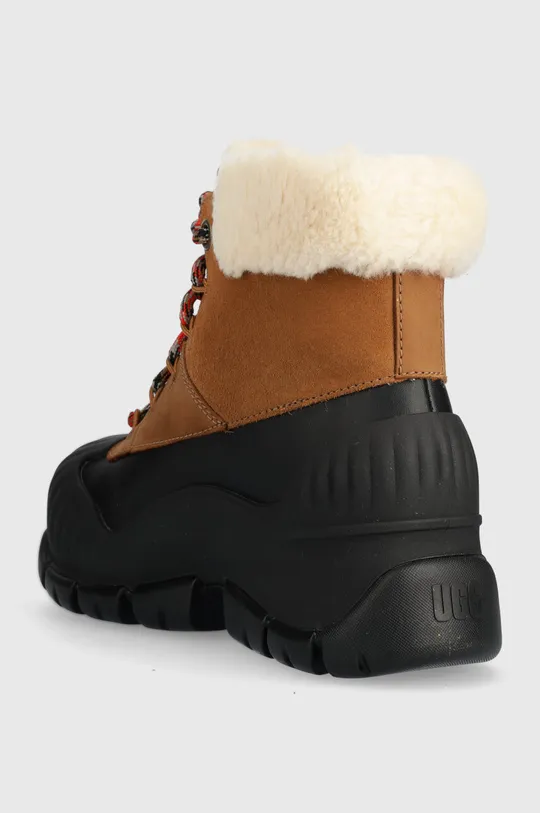 Čevlji UGG Adiroam Hiker Zunanjost: Tekstilni material, Semiš usnje Notranjost: Tekstilni material Podplat: Sintetični material