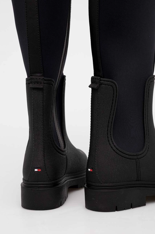 Čizme Tommy Hilfiger ESSENTIAL TOMMY RAINBOOT Vanjski dio: Tekstilni materijal Unutrašnji dio: Tekstilni materijal Potplat: Sintetički materijal