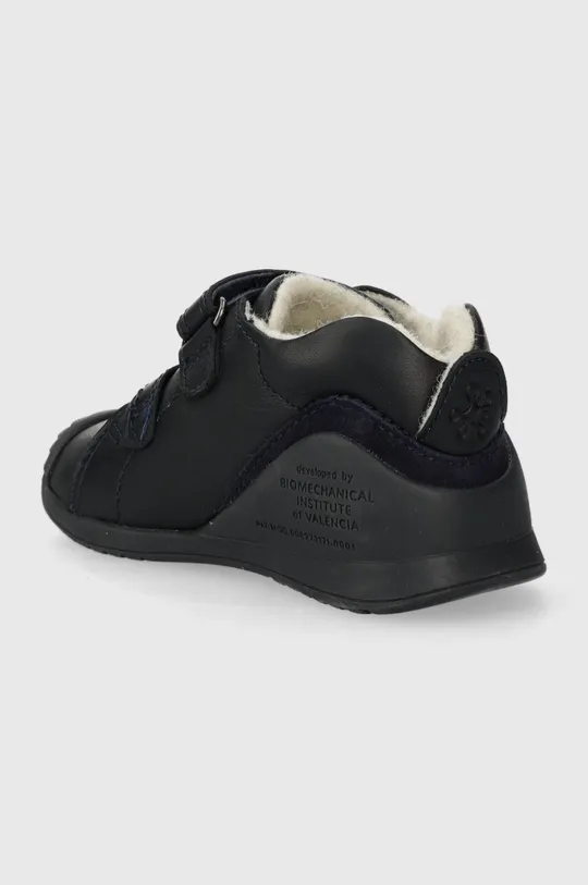 Δερμάτινα παιδικά κλειστά παπούτσια Biomecanics  Πάνω μέρος: Φυσικό δέρμα Εσωτερικό: Υφαντικό υλικό Σόλα: Συνθετικό ύφασμα