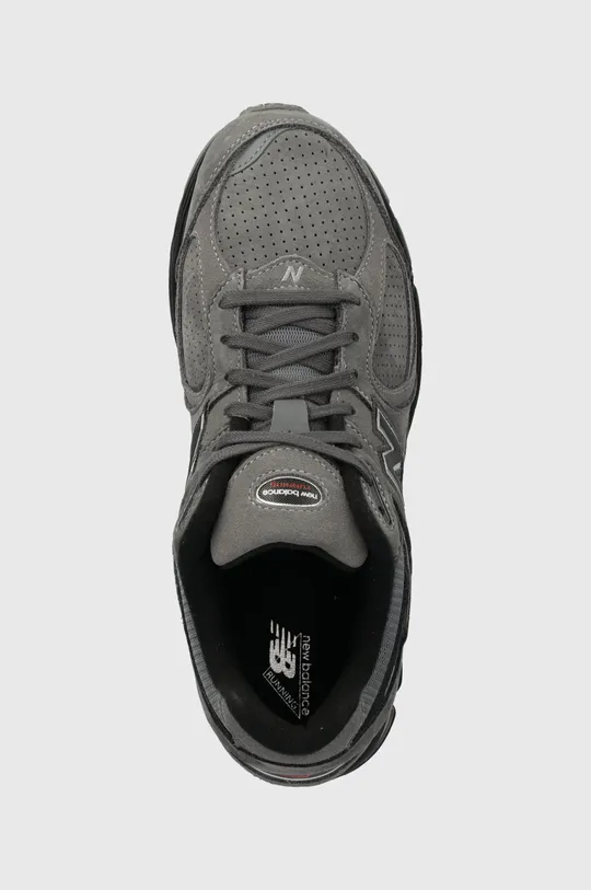 gray New Balance sneakers M2002REH