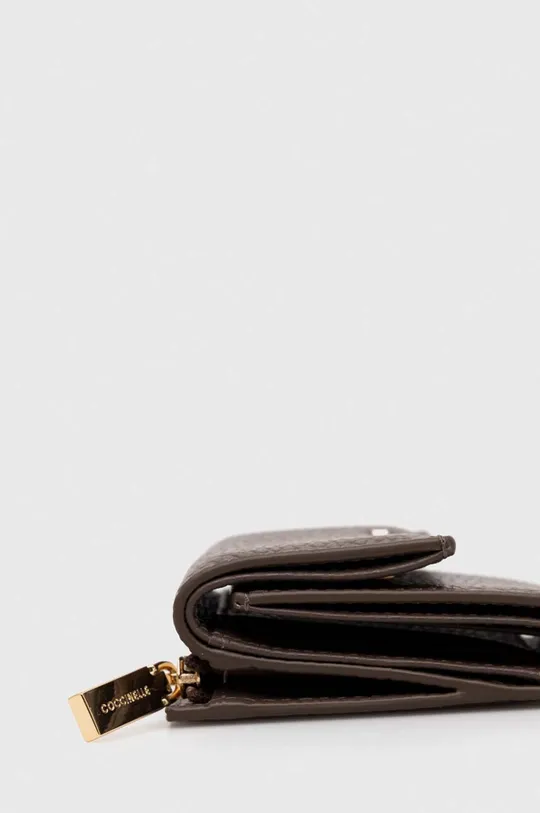 Шкіряний гаманець Coccinelle коричневий