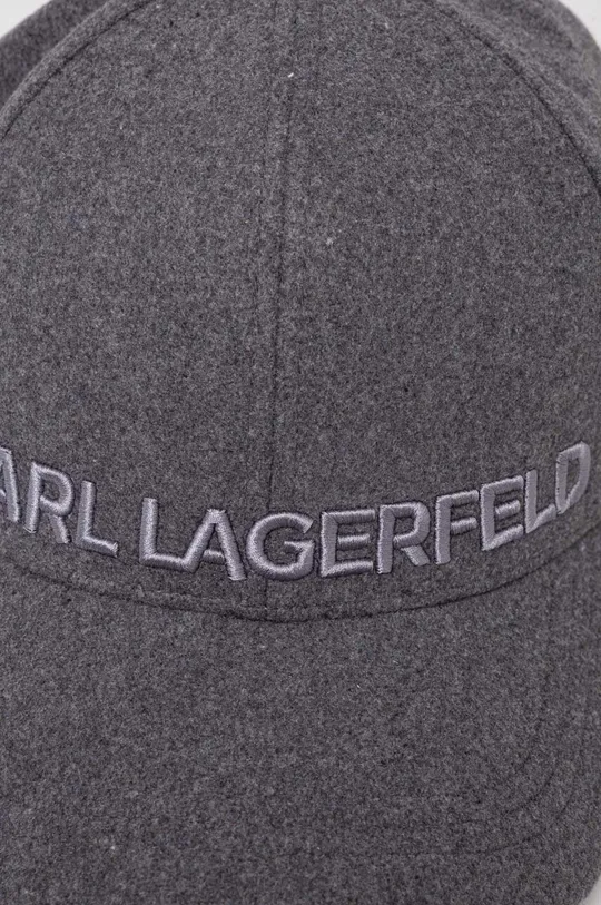 Kapa sa šiltom Karl Lagerfeld siva