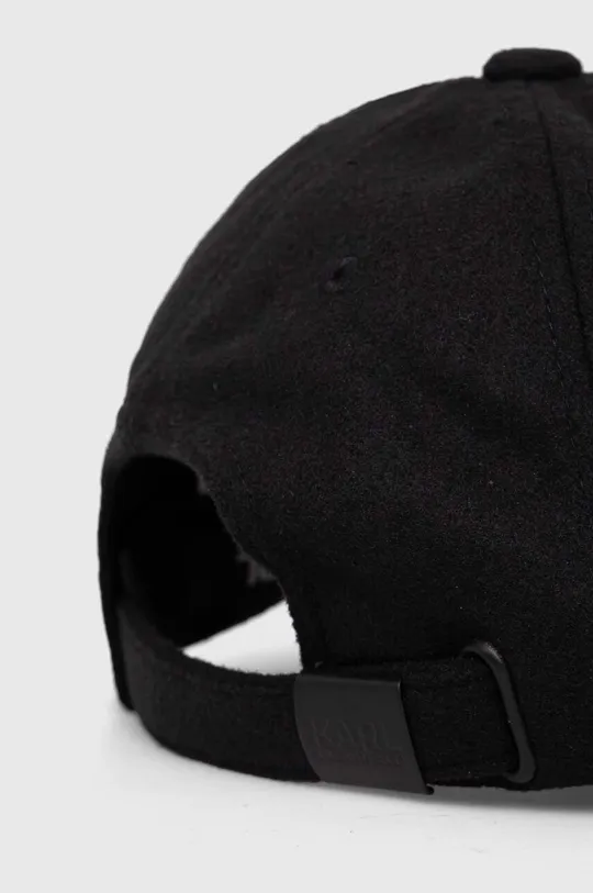 Karl Lagerfeld czapka z daszkiem Materiał zasadniczy: 79 % Poliester, 12 % Wiskoza, 9 % Inny materiał, Podszewka: 100 % Poliester