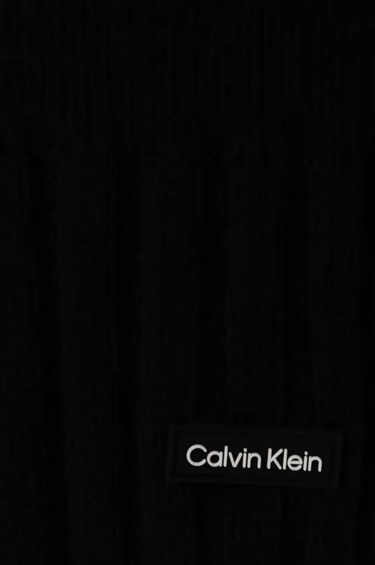 Volnen šal Calvin Klein črna