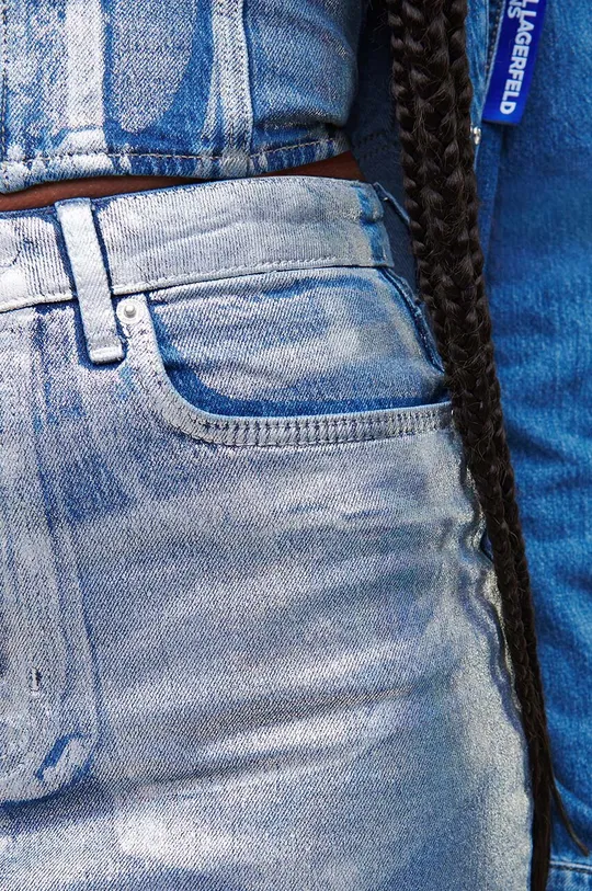 Jeans krilo Karl Lagerfeld Jeans  Glavni material: 99 % Organski bombaž, 1 % Elastan Podloga: 65 % Poliester, 35 % Organski bombaž