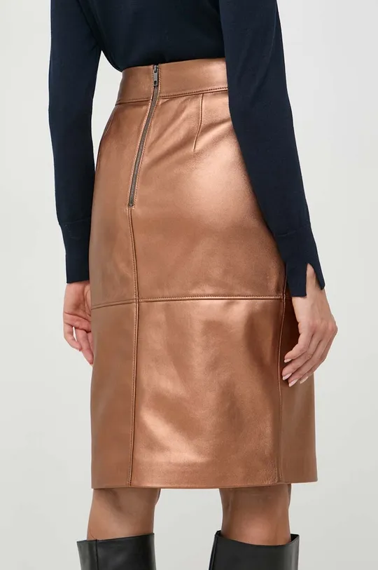 Кожаная юбка BOSS Основной материал: 100% Натуральная кожа Подкладка: 100% Полиэстер