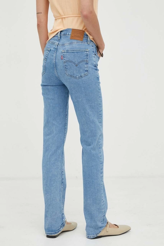 Levi's farmer 724  85% pamut, 7% lyocell, 6% elasztó, 2% elasztán