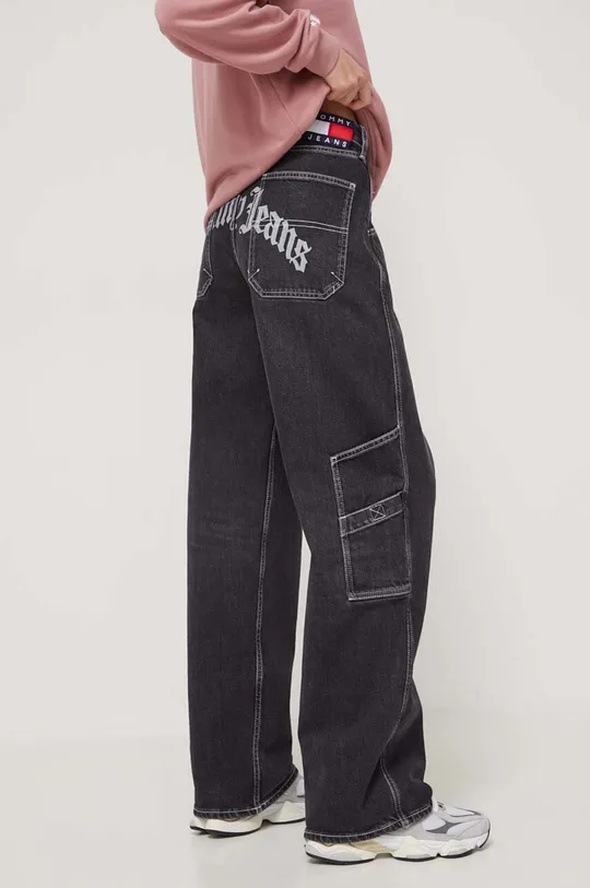 Τζιν παντελόνι Tommy Jeans 98% Οργανικό βαμβάκι, 2% $pizamaTyp $dziecko $MarkaPrzed από τη συλλογή $Marka. Μοντέλο $pizamaMaterial. $ExtraMaterial