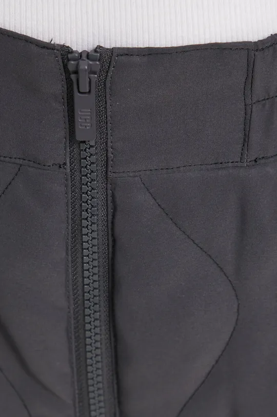 UGG pantaloni Materiale dell'imbottitura: 100% Poliestere riciclato Materiale principale: 100% Poliestere