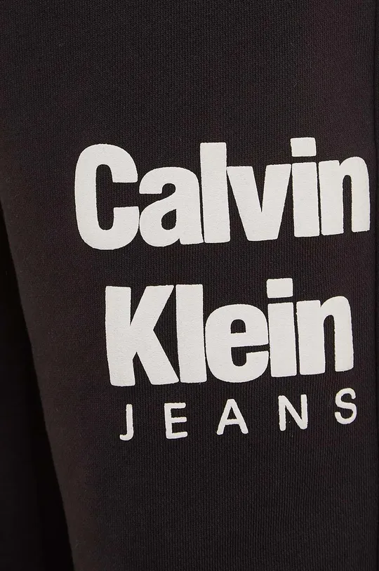 črna Otroški spodnji del trenirke Calvin Klein Jeans