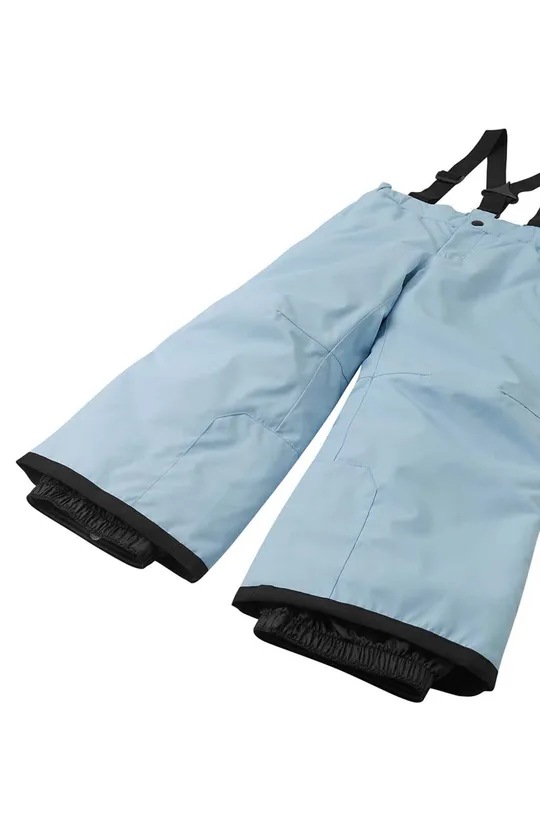 Dječje zimske sportske hlače Reima Proxima Temeljni materijal: 52% Reciklirani poliester, 48% Poliester s poliuretanskim premazom Drugi materijali: 52% Poliester, 48% Reciklirani poliester