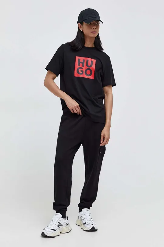 Βαμβακερό παντελόνι HUGO μαύρο