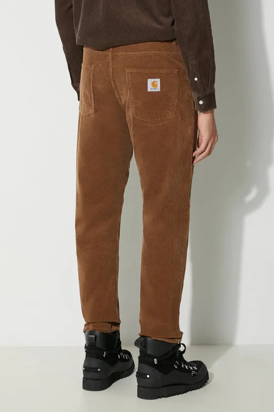 Manšestrové kalhoty Carhartt WIP Hlavní materiál: 100 % Bavlna Podšívka kapsy: 65 % Polyester, 35 % Bavlna