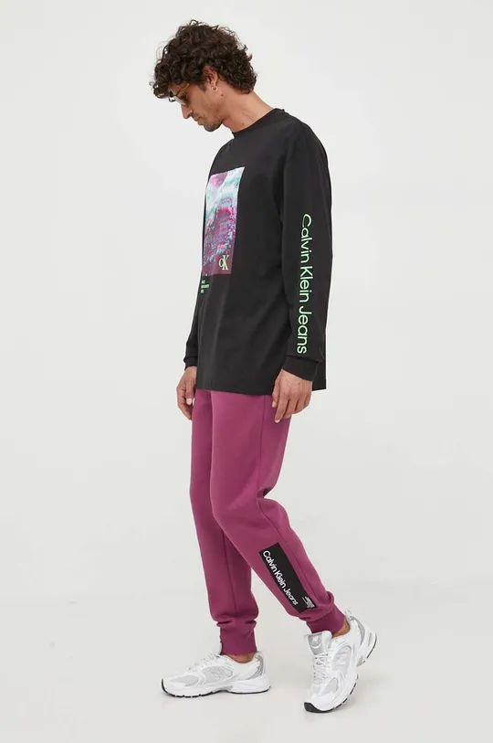 Calvin Klein Jeans spodnie dresowe fioletowy