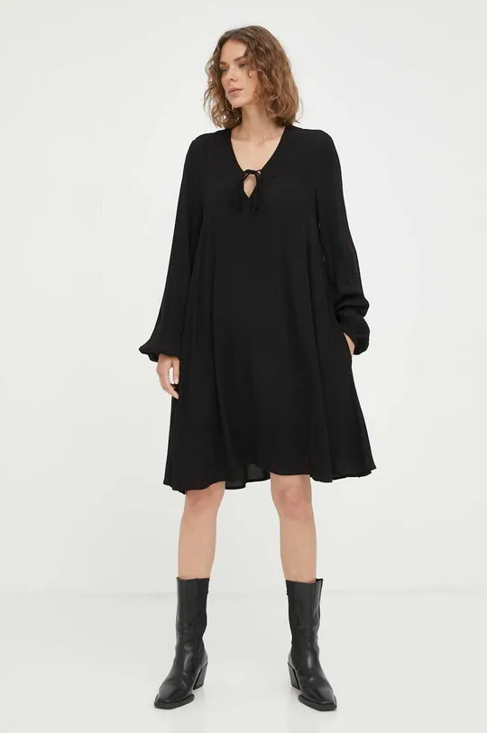 Obleka Bruuns Bazaar Lilli Lavina črna