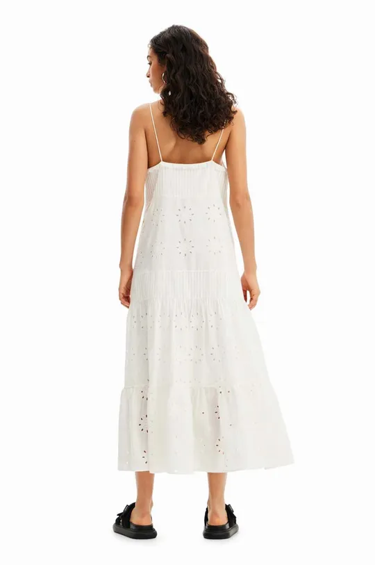 Βαμβακερό φόρεμα Desigual λευκό