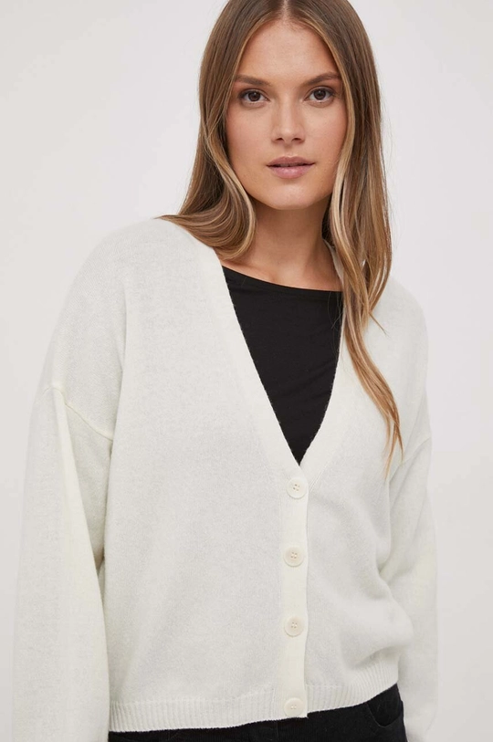 beige Sisley cardigan in lana