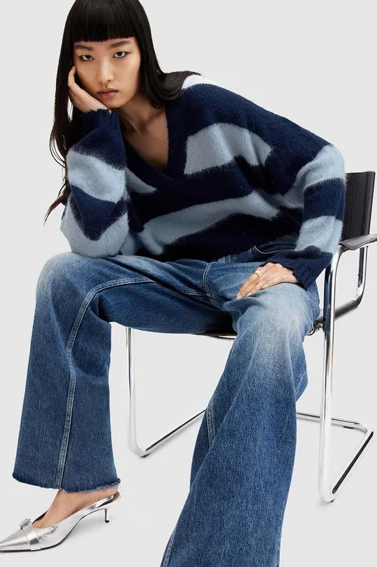 AllSaints sweter z domieszką wełny LOU CROP