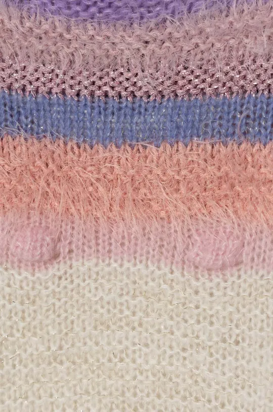 Otroški pulover s primesjo volne United Colors of Benetton  45 % Akril, 32 % Najlon, 13 % Viskoza, 4 % Poliester, 4 % Volna, 2 % Kovinsko vlakno