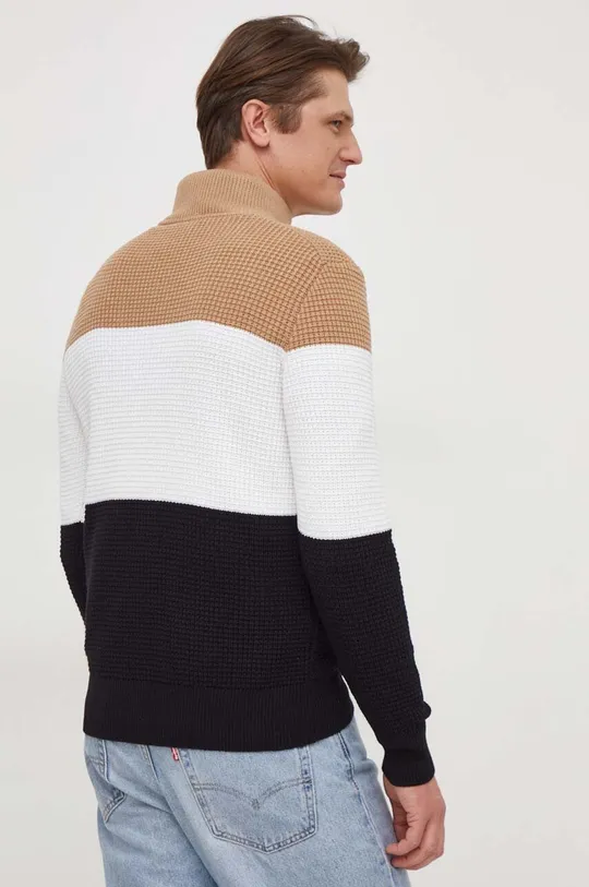 BOSS sweter z domieszką wełny Materiał zasadniczy: 54 % Bawełna, 46 % Wełna dziewicza, Ściągacz: 57 % Wełna dziewicza, 43 % Bawega