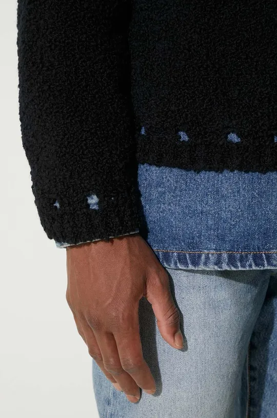 Вълнен пуловер 424