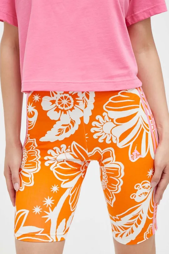 oranžna Kratke hlače adidas Farm