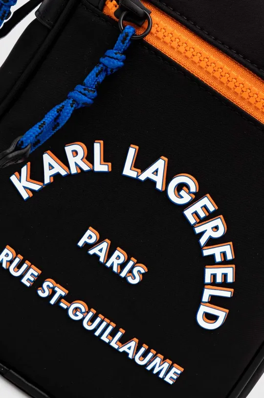 Torbica Karl Lagerfeld  Temeljni materijal: 99% Poliamid, 1% Poliuretan Postava: 100% Reciklirani poliester