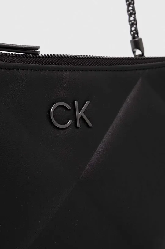 Kabelka Calvin Klein  51 % Recyklovaný polyester, 49 % Polyuretán