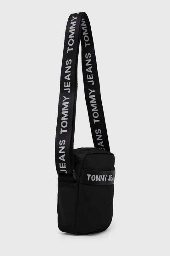 Malá taška Tommy Jeans čierna