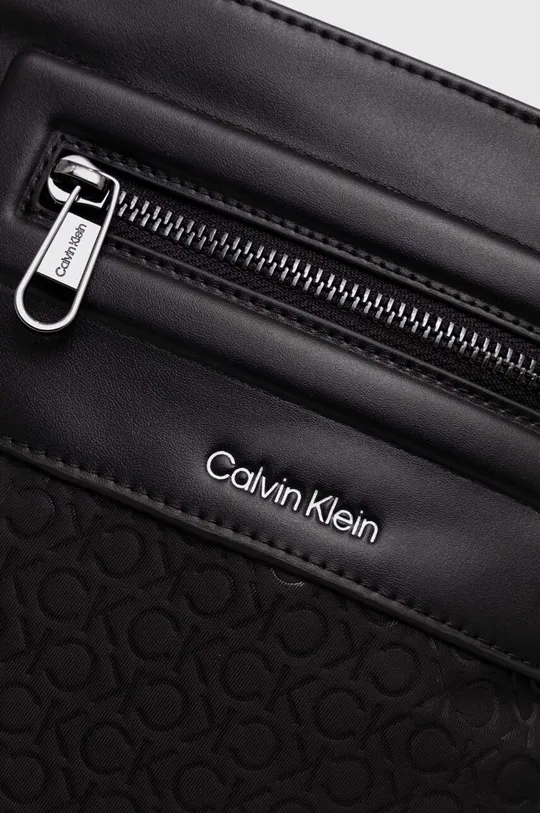 Σακκίδιο Calvin Klein 57% Ανακυκλωμένος πολυεστέρας, 38% Πολυεστέρας, 5% Poliuretan