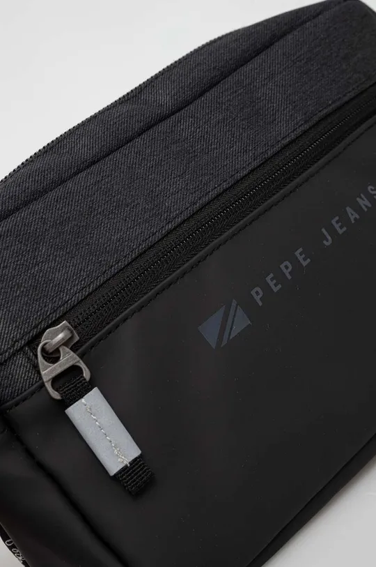 Malá taška Pepe Jeans Jarvis Základná látka: 60 % Polyuretán, 40 % Polyester Podšívka: 100 % Polyester