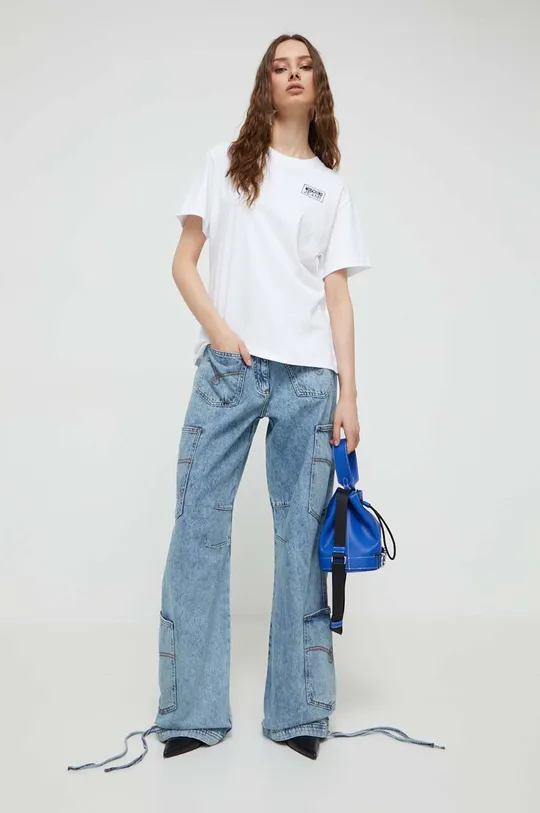 Βαμβακερό μπλουζάκι Moschino Jeans λευκό