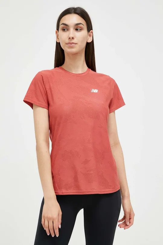 czerwony New Balance t-shirt do biegania Q Speed