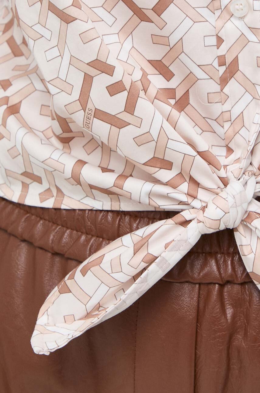 Come Indossare La Camicia Con Nodo In Vita: Idee E Consigli - Vogue | Vogue Italia - Foto 10